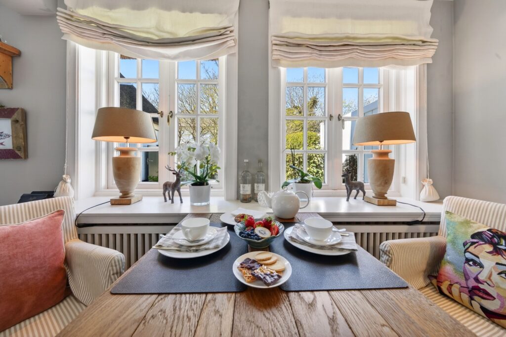 Esstisch einer Ferienwohnung auf Sylt